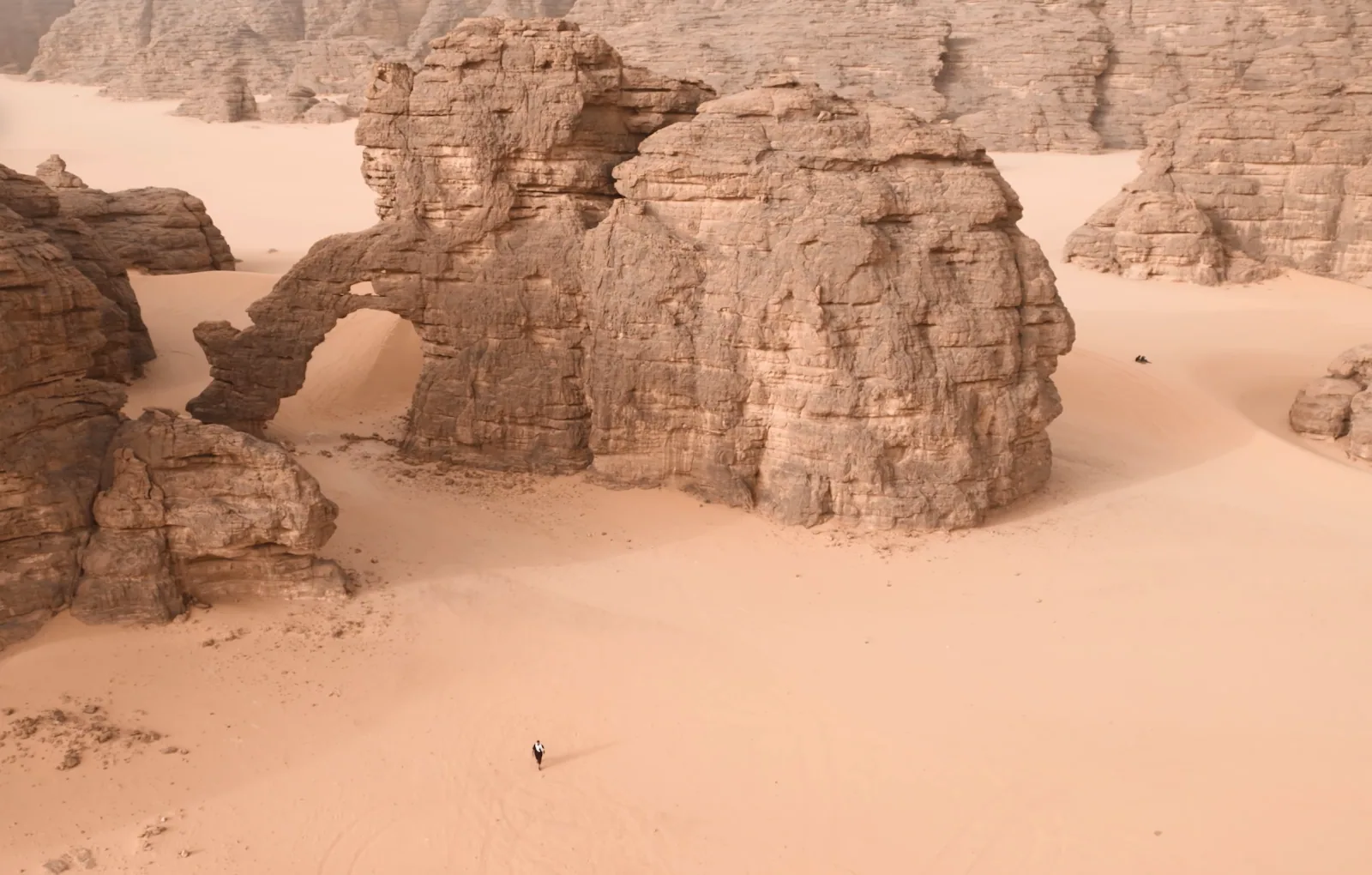 Arche et formations de grès au Tassili n’Ajjer